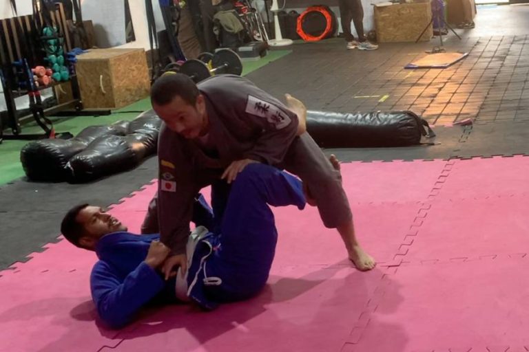 Best BJJ Guard Types For Long Legs Every Tall Guy Need To The Top BJJ